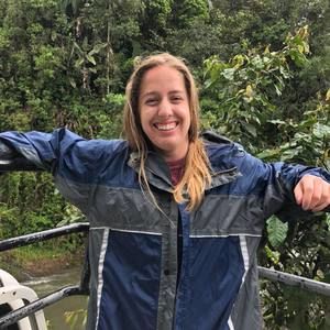 Meet your Posher, Marissa